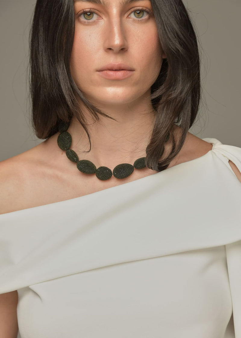 COLLAR TAWARI VERDE PETROLEO