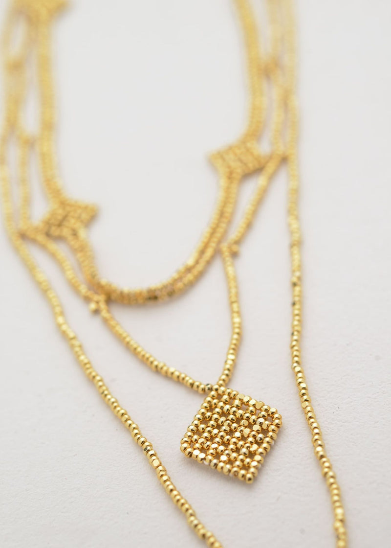 COLLAR WIXA LINEAL ORO