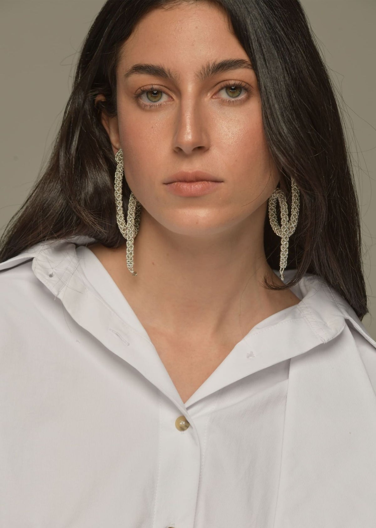 ARETES SERPIENTE LOOP NAWI PLATA PLATINO