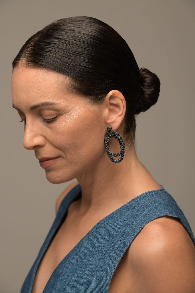 ARETES ITSARI HAIKURI GRIS METALICO