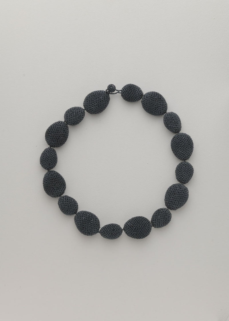 COLLAR TAWARI GRIS METALICO