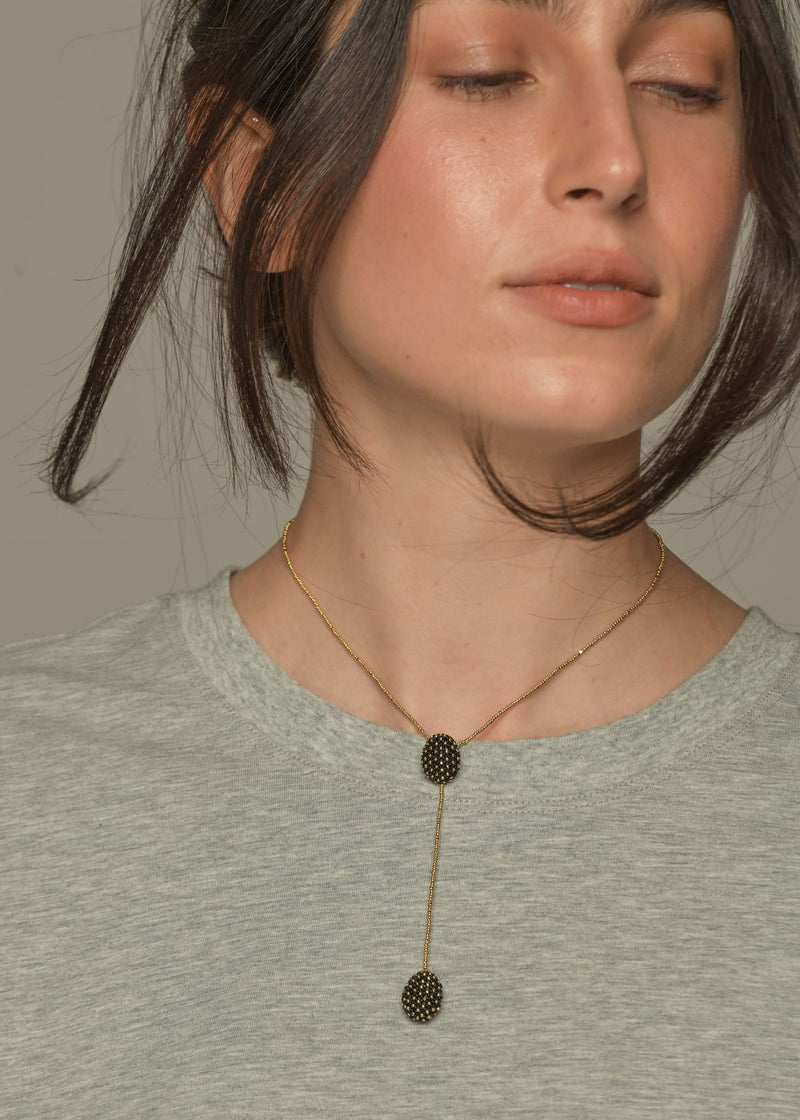 COLLAR DOS TAWARI ORO NEGRO