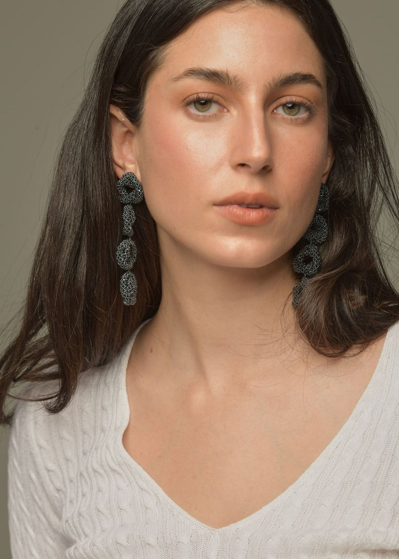 ARETES CUATRO HAIKURI GRIS METALICO