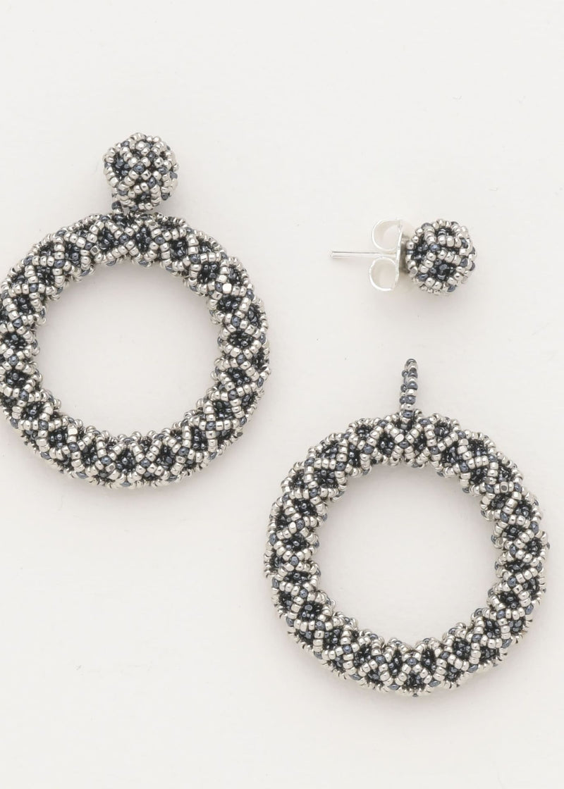 ARETES UN ARO NAWI PLATINO GRIS METALICO