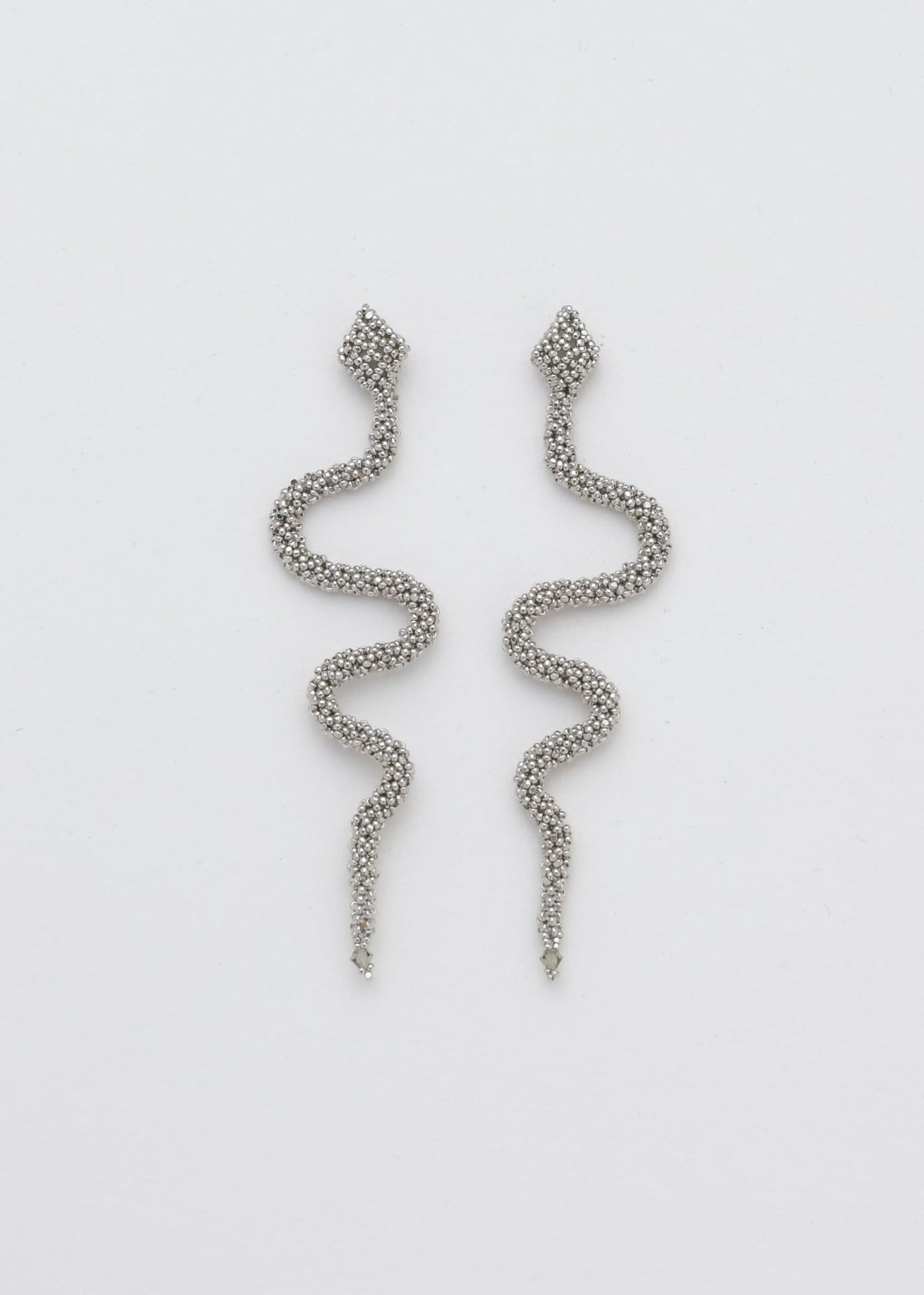 ARETES SERPIENTE PLATINO