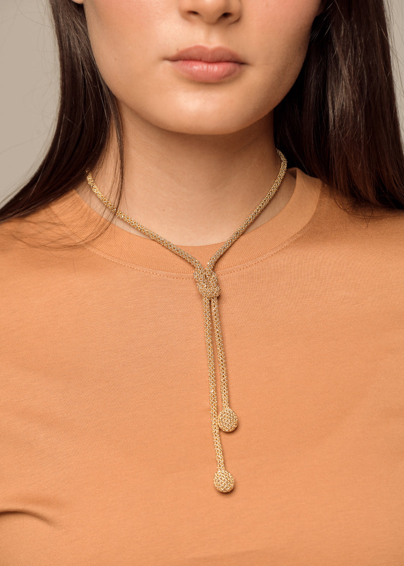 COLLAR NUDO TAWARI ORO PLATINO