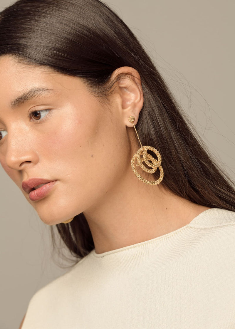 ARETES COLGANTES HAIKURI ORO